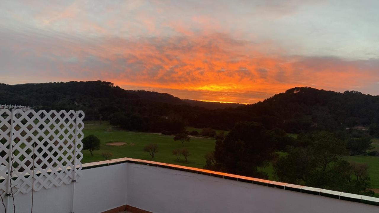 Apartamento Atardecer En Menorca Son Parc Vista Al Campo De Golf Extérieur photo
